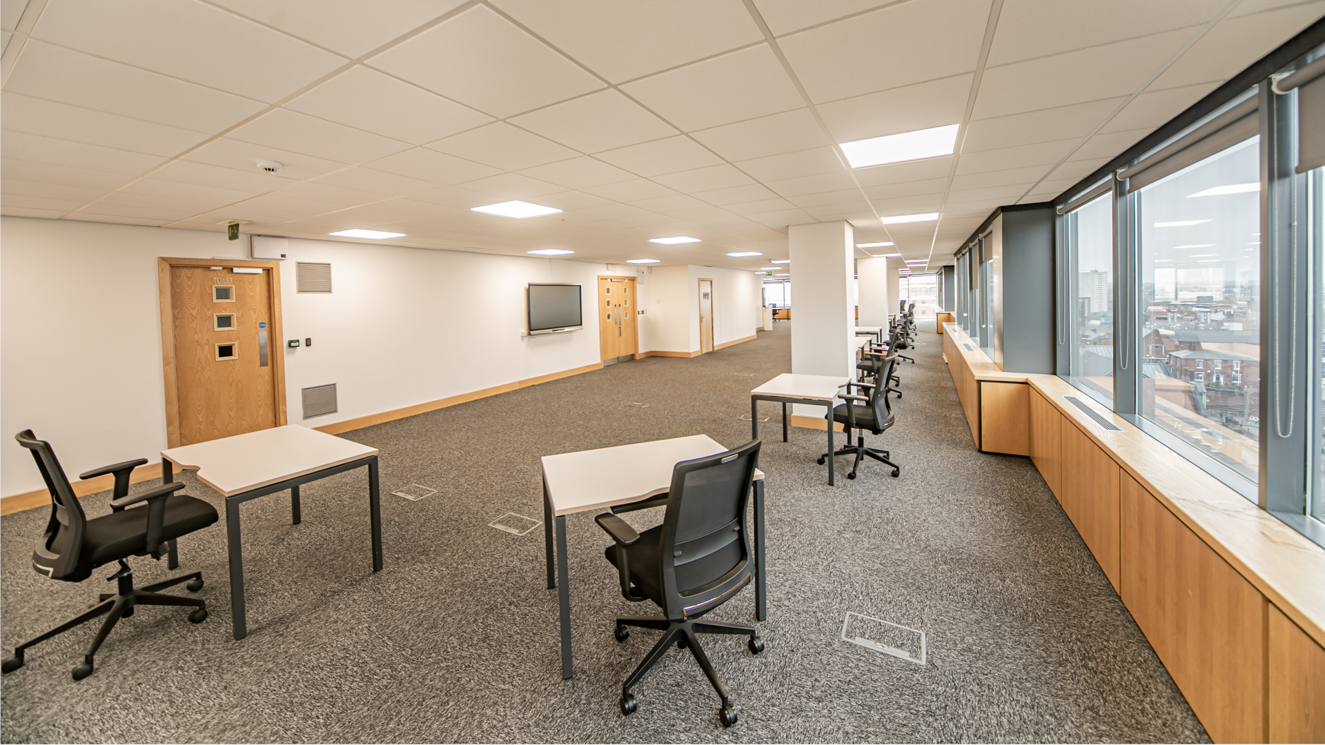 Office Space Section Img